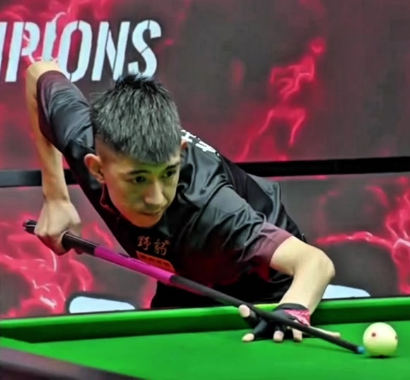 曼城青训已 曼城青训已